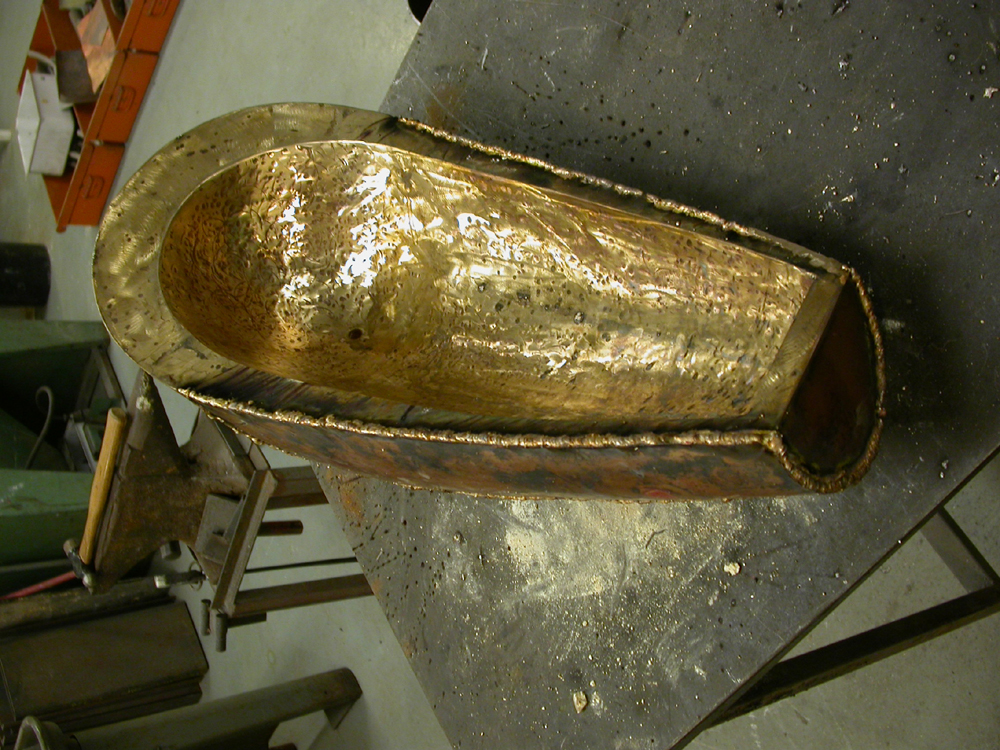 One to Two. 2009. bronze. 12 x 10 x 23". Welding form. Darrin Hallowell
