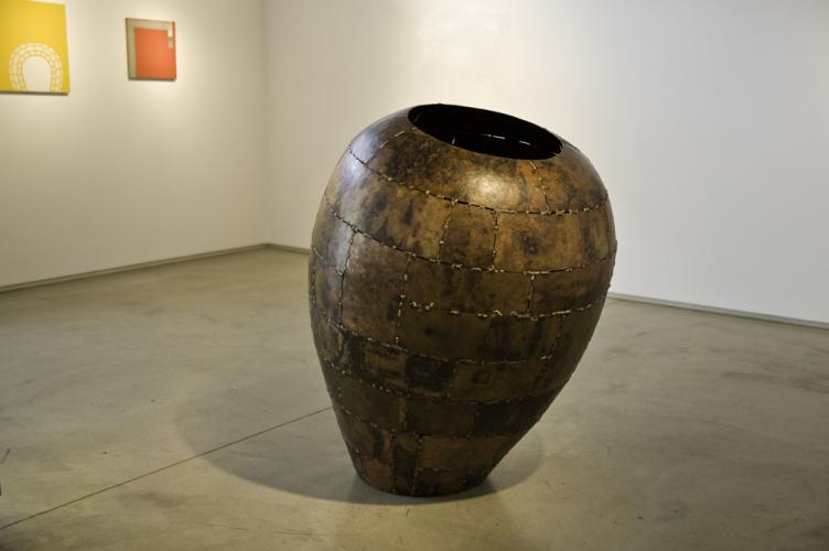 Open Vessel. 2009. Bronze. 55 x 37 x 37